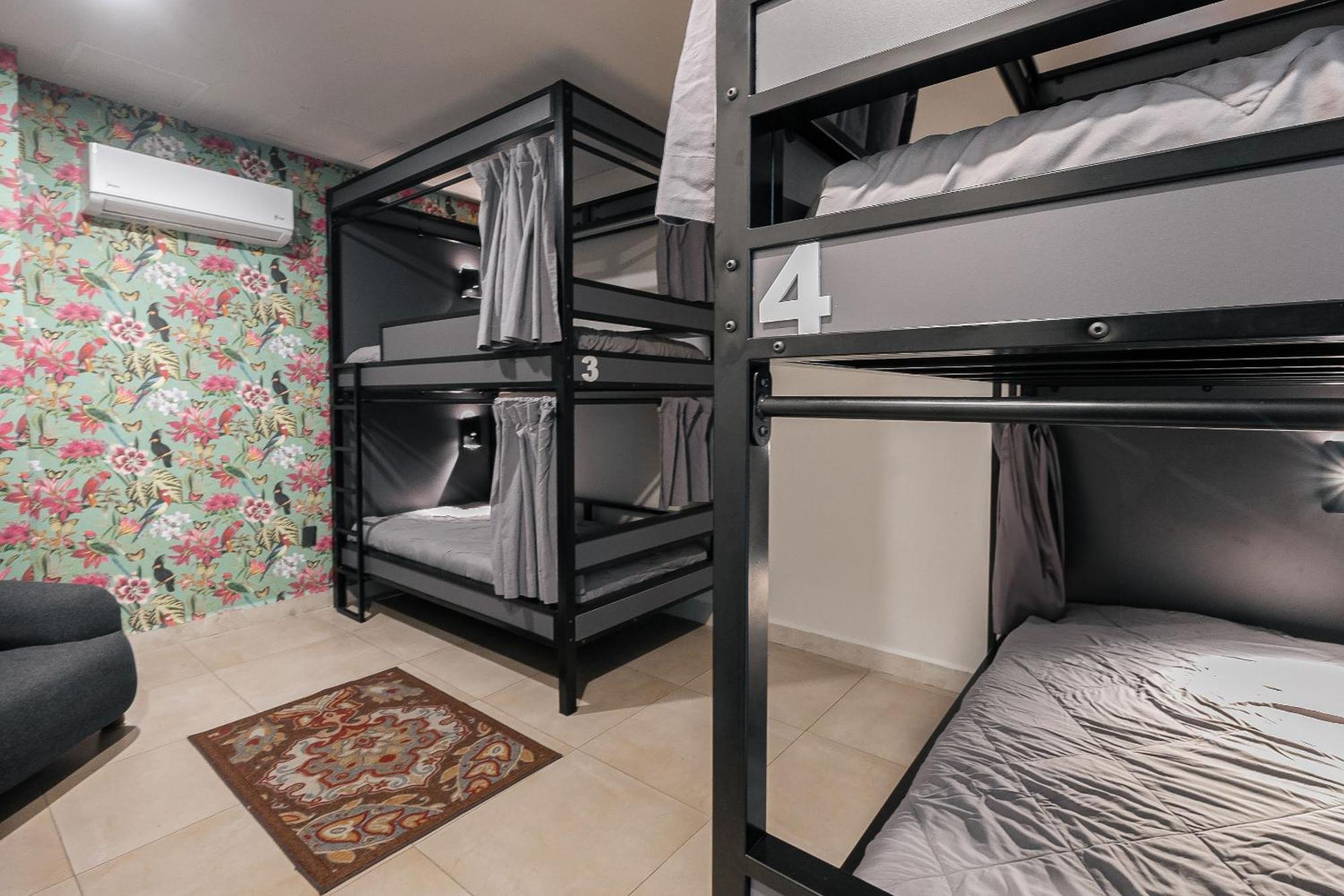 Cama En Habitacion Compartida Mixta Мехіко Екстер'єр фото